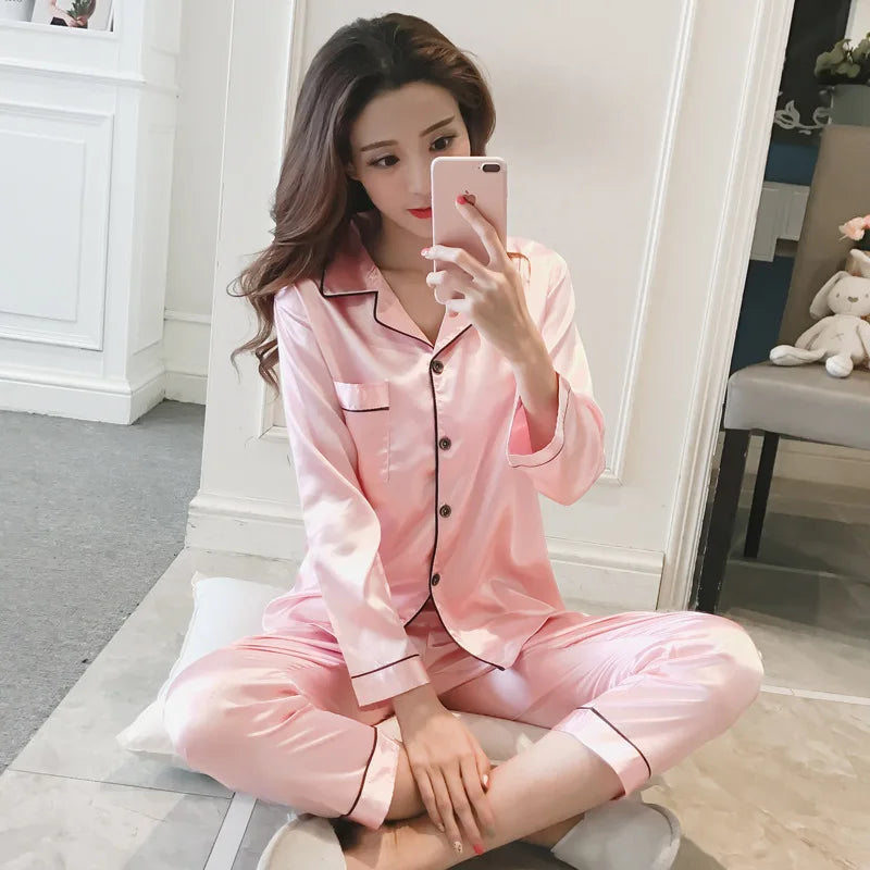 Women's Silk Pajama Set - Long Sleeve Ice Silk Sleepwear with Cardigan