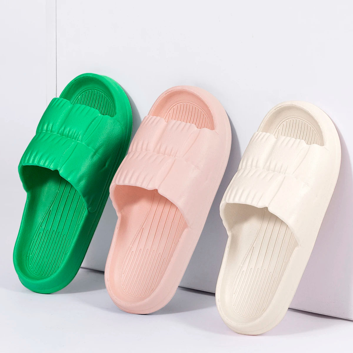 Women Soft Sole Cloud Slippers - Thick Platform Non-Slip Flip Flops