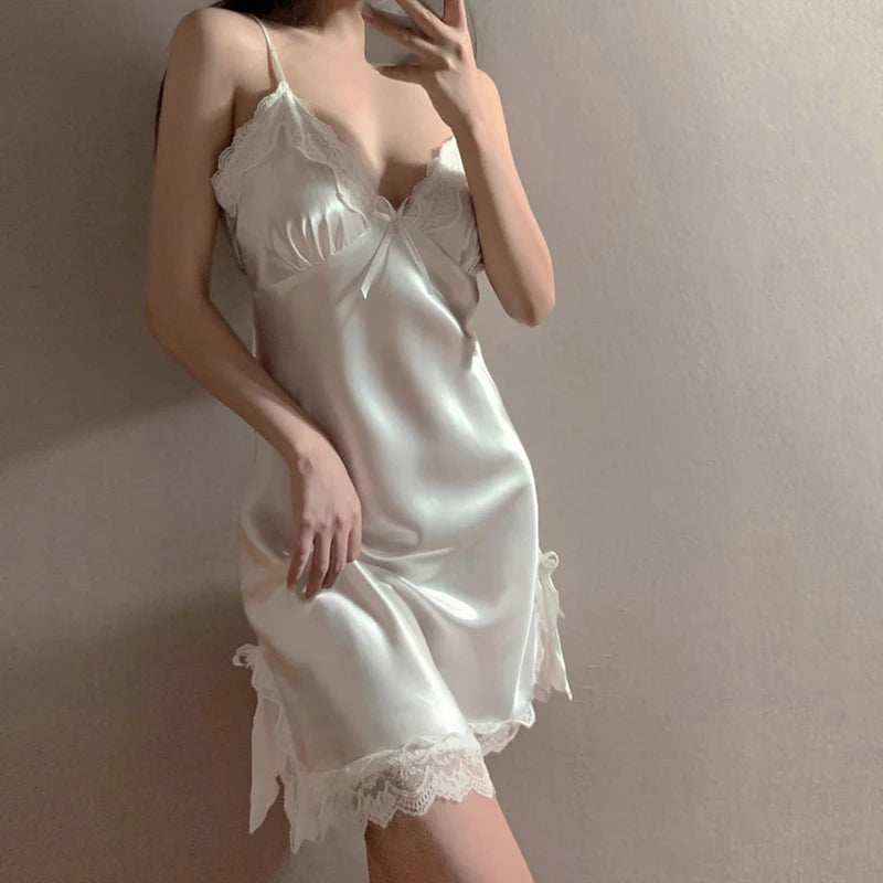 Women's Sexy Halter Lace Nightdress - V-Neck Sleeveless Sleepwear