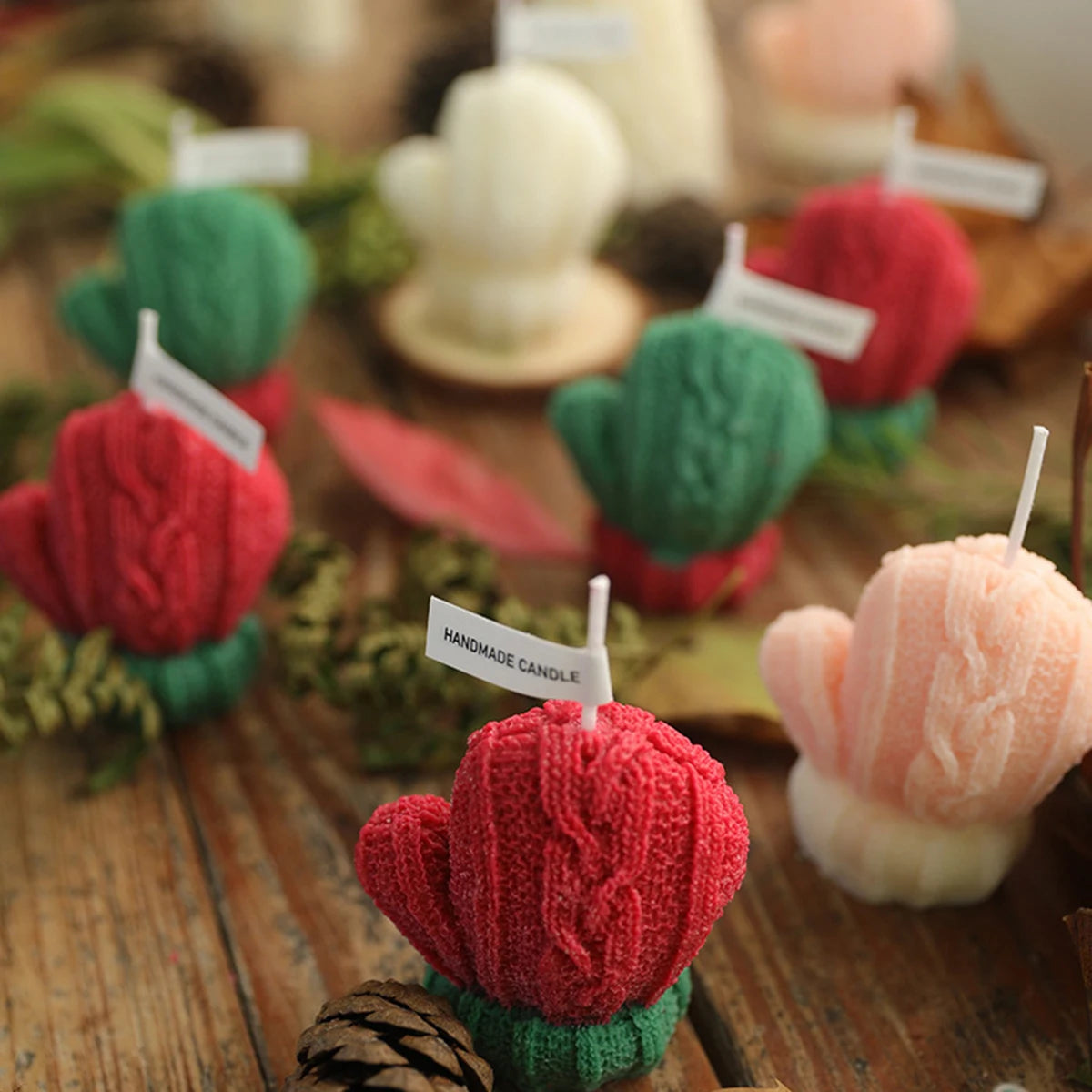 Christmas Glove Pattern Soy Wax Scented Candle - Rose Scent