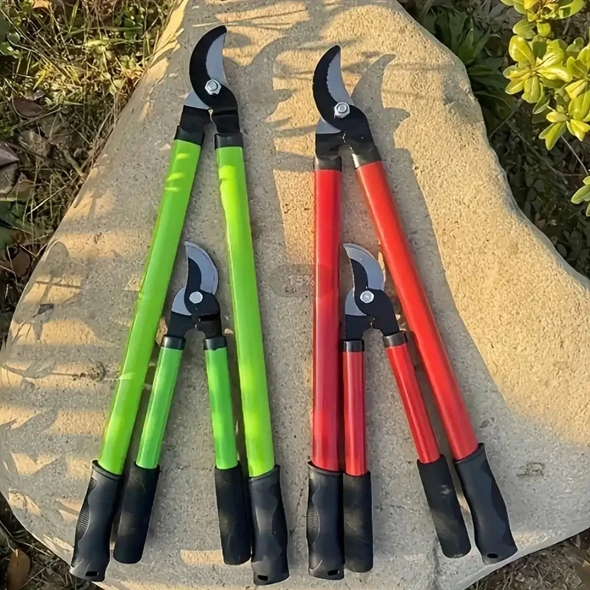 Portable Pruning Shears for Coarse Branches | Gardening Tool