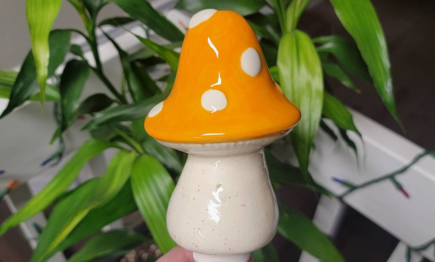 Extra-Large Toadstool Plant Watering Spike