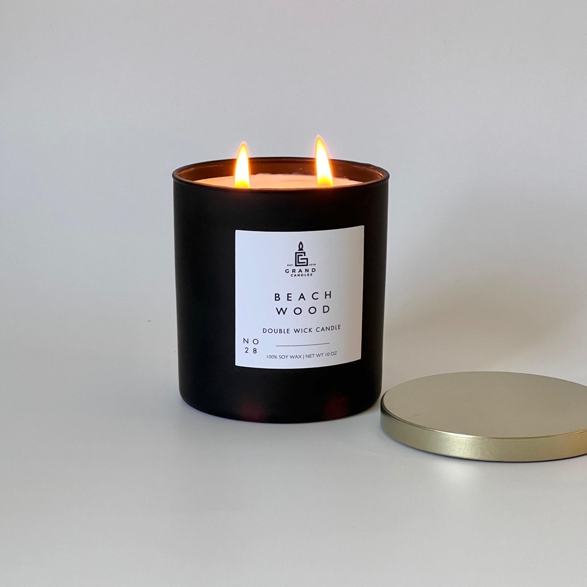 Beachwood Soy Candle – Earthy Coastal Breeze