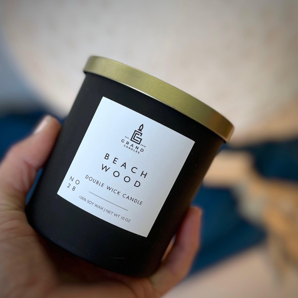 Beachwood Soy Candle – Earthy Coastal Breeze