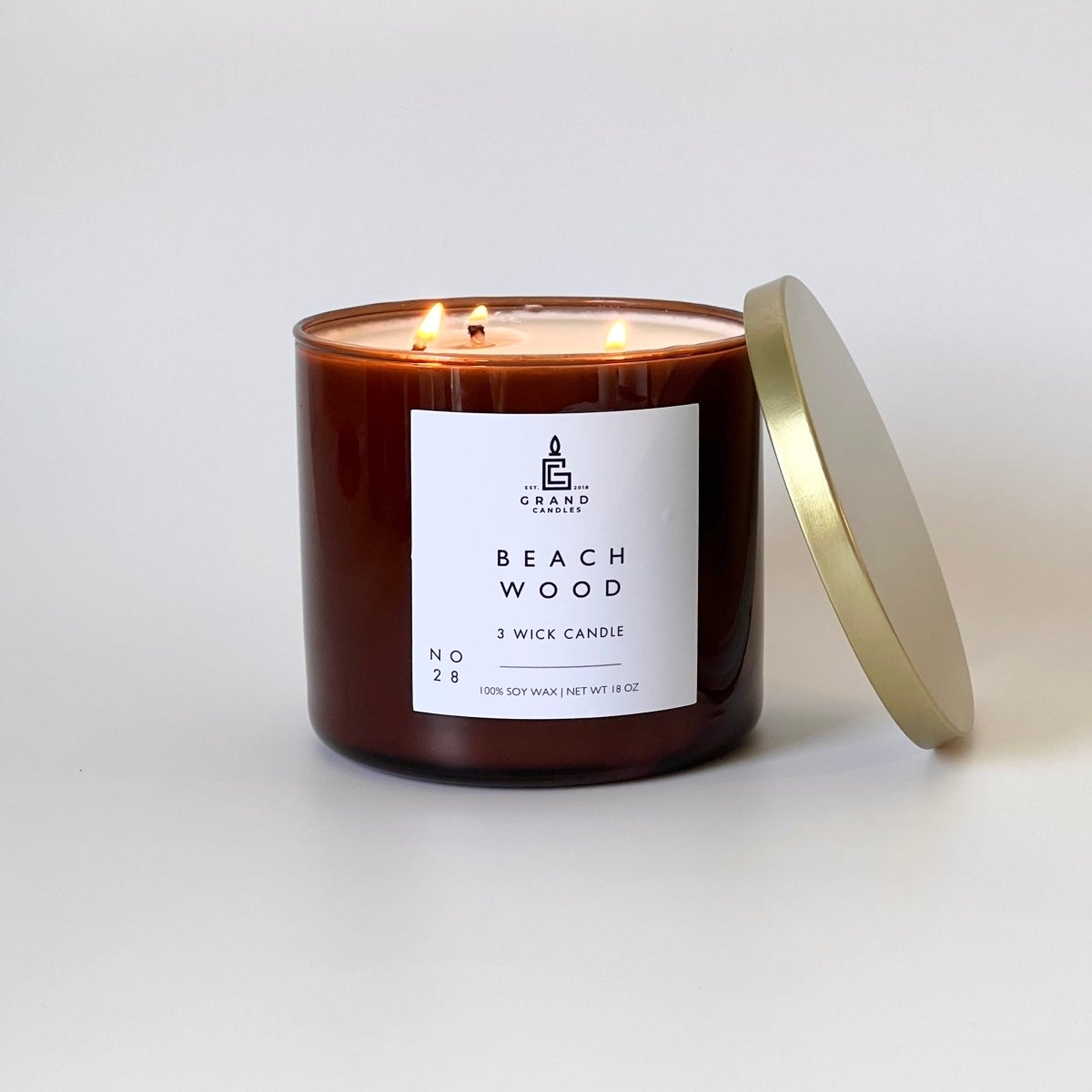 Beachwood Soy Candle – Earthy Coastal Breeze