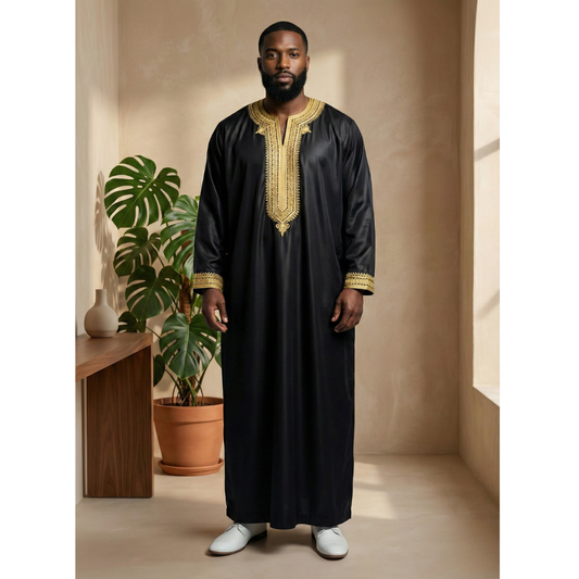 Elegant Men’s Muslim Clothing – Traditional Thobe & Kurta Collection