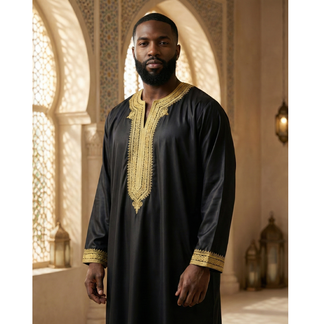 Elegant Men’s Muslim Clothing – Traditional Thobe & Kurta Collection