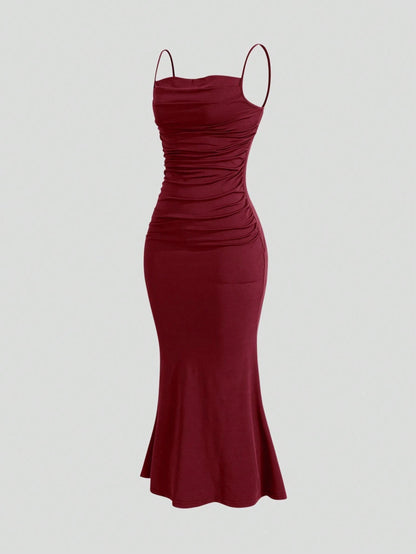 Women's Mermaid Hem Maxi Dress - Slim Fit Spaghetti Strap Party Dress