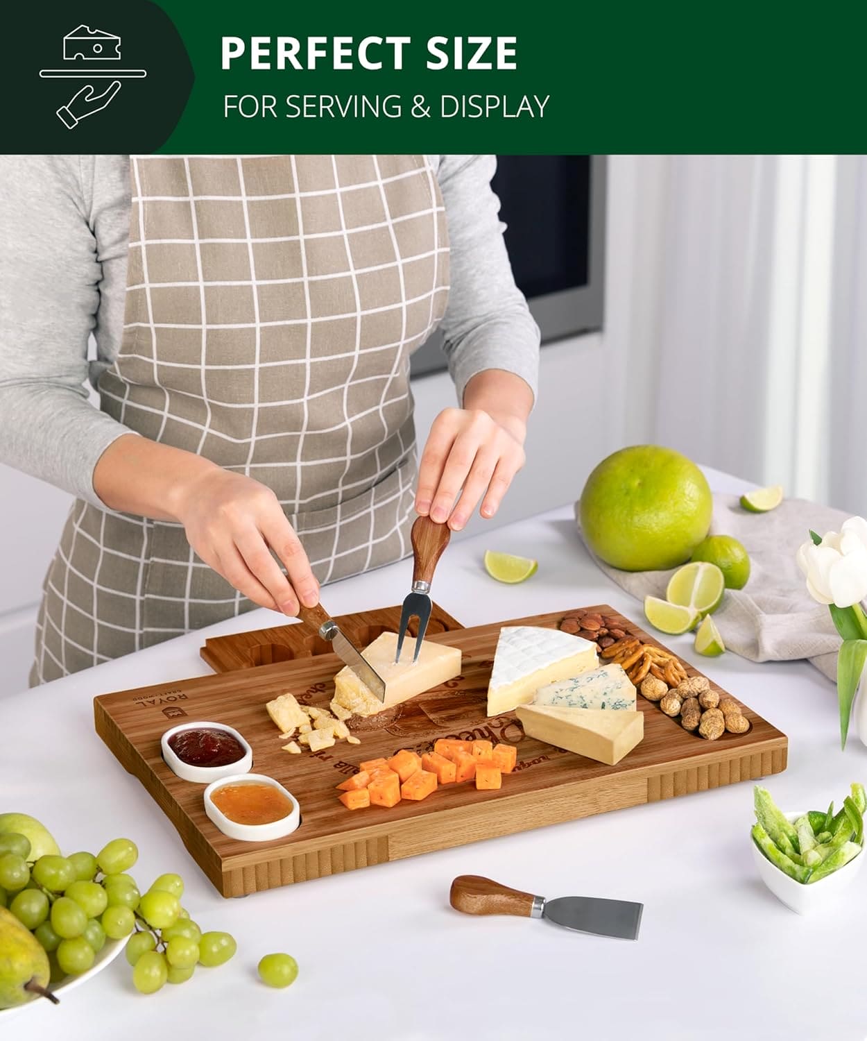Cheese Board Set w/knives, 16.5“x11”, Brown