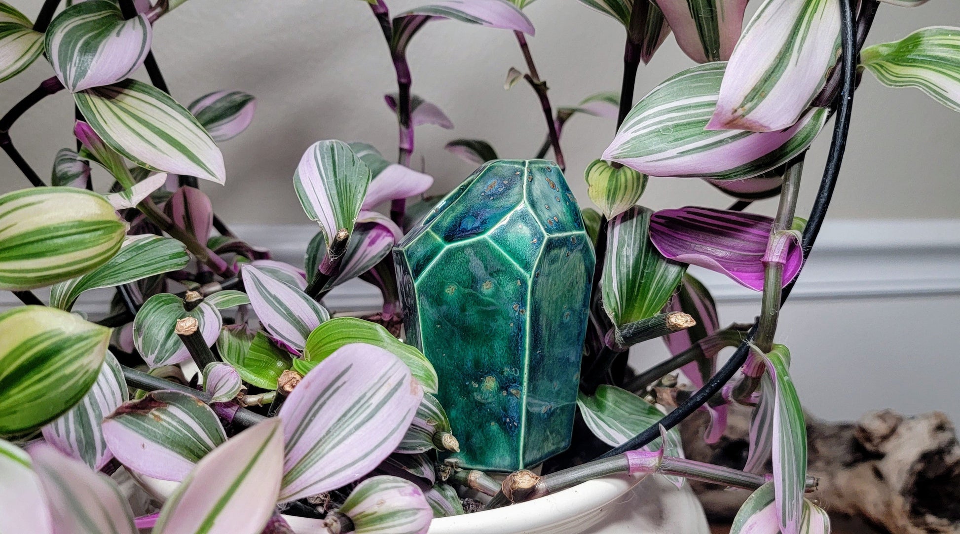 Large Diamond Crystal Plant Watering Spike – Self-Watering Tool with Glaze Finish