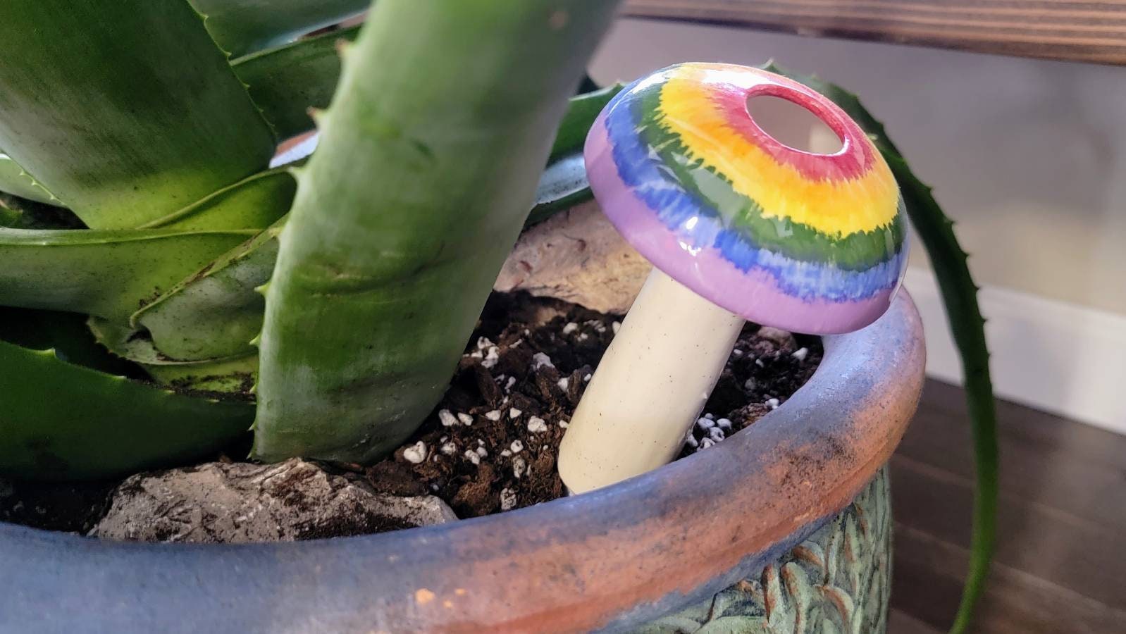 Magic Mushroom Plant Watering Spike – Self-Watering Garden Accessory