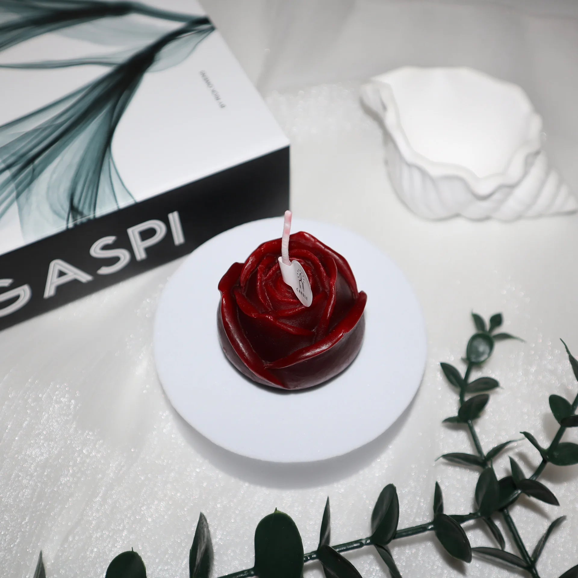 Scented Decorative Candle - Aromatherapy & Nordic Room Decor
