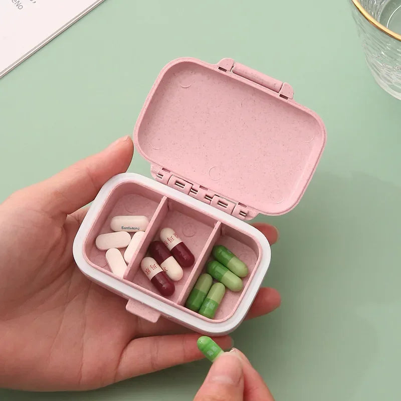 7-Day Pill Organizer with 21 Grids - Large Compartments