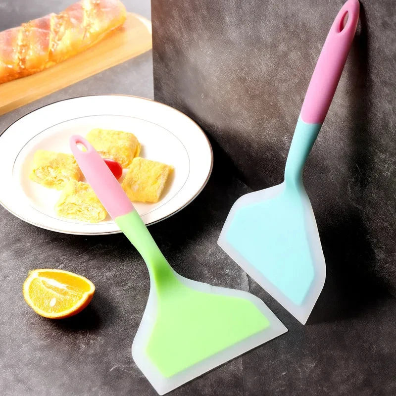 Dual-Color Silicone Spatula | Non-Stick & Heat-Resistant Kitchen Tool