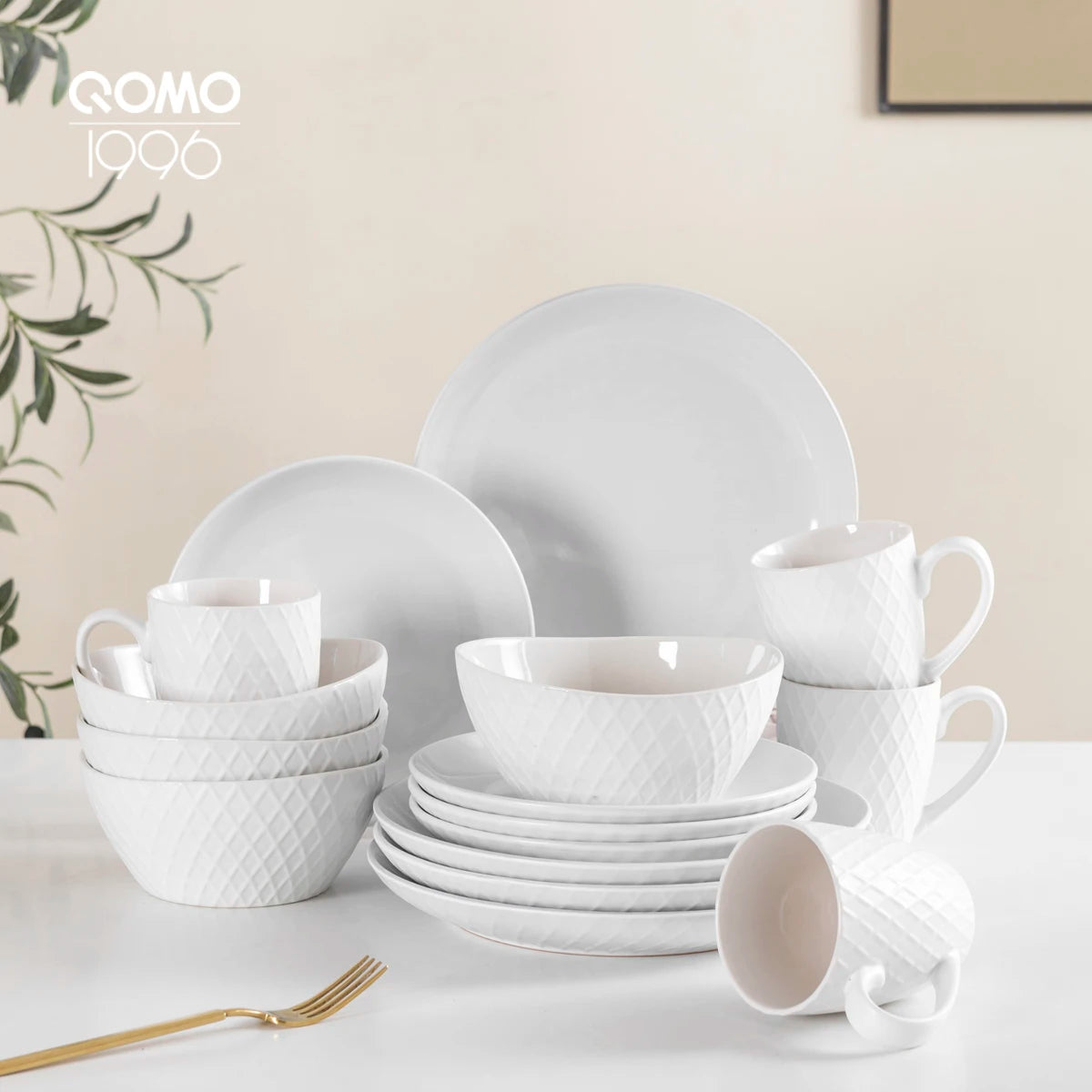 16 Piece Ceramic Dinner Tableware Set