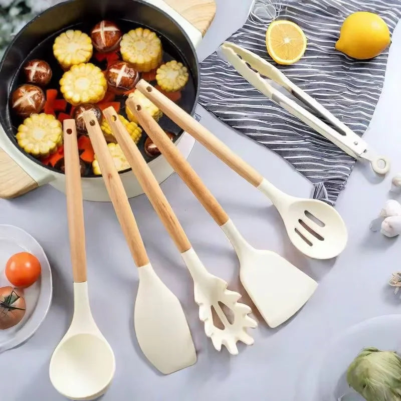 12Set of Wooden Handle Silicone Kitchen Tools Non-Stick Pan Cooking set