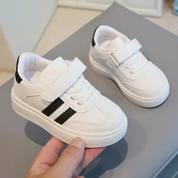 Kids Sports Shoes For School 2025 New Fashion Boys Girls White Shoes