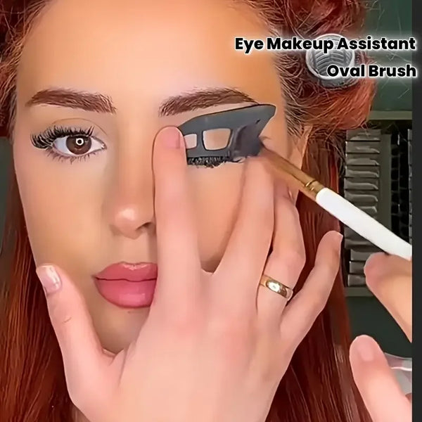 3 Piece Eye Makeup Kit Eyeshadow Brushes Molds Quick Templates