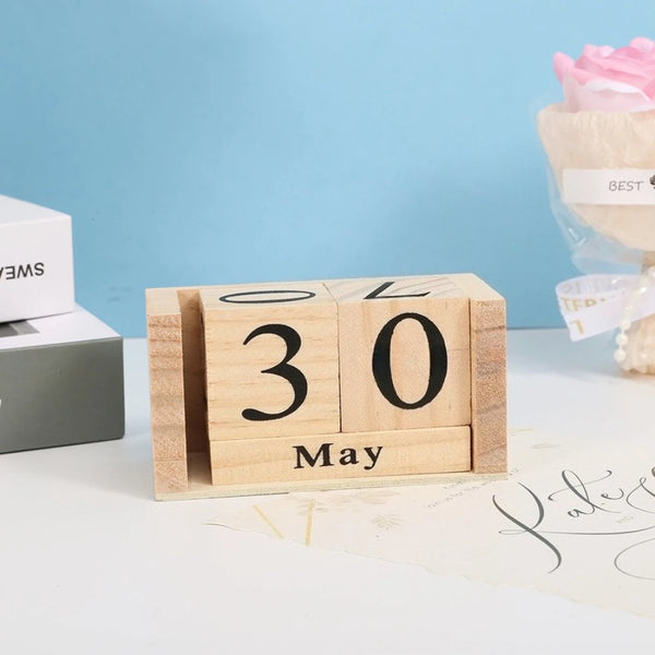 Solid Wood Calendar Block Set Wooden Desktop Decoration Office