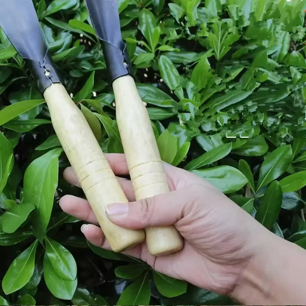Versatile Garden Shovel and Hoe