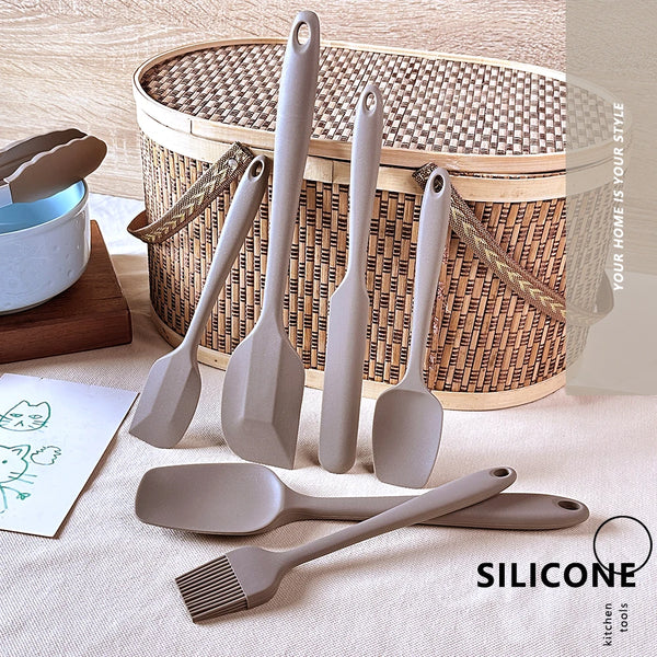 Silicone Flexible Utensils Set Seamless Spatula Kit For Baking