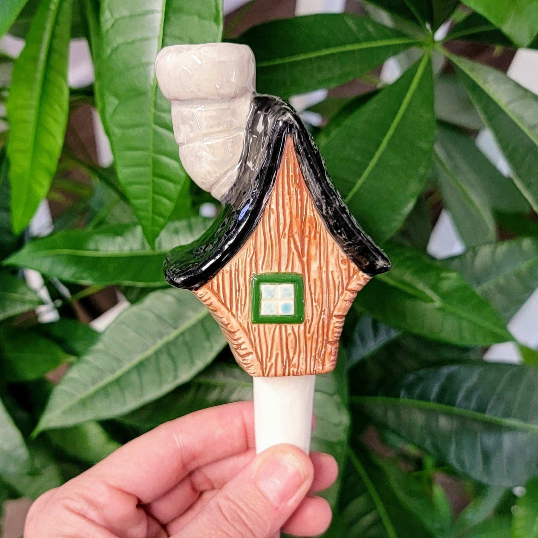 House Plant Watering Spike – Adorable Home-Shaped Self-Watering Tool