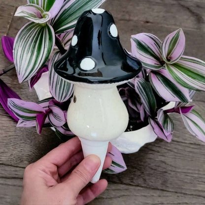 Extra-Large Toadstool Plant Watering Spike