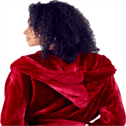 Women's Plush Hooded Robe: Spa Comfort at Home