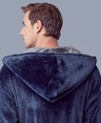 Men's Plush Hooded Robe: Ultra-Soft Comfort & Warmth
