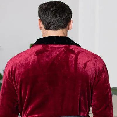 Cozy Men's Plush Robe: Built for Comfort, Lasting Quality