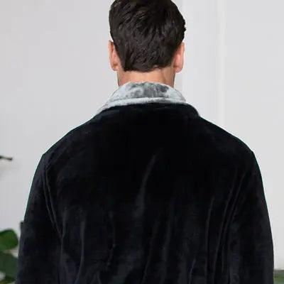 Cozy Men's Plush Robe: Built for Comfort, Lasting Quality