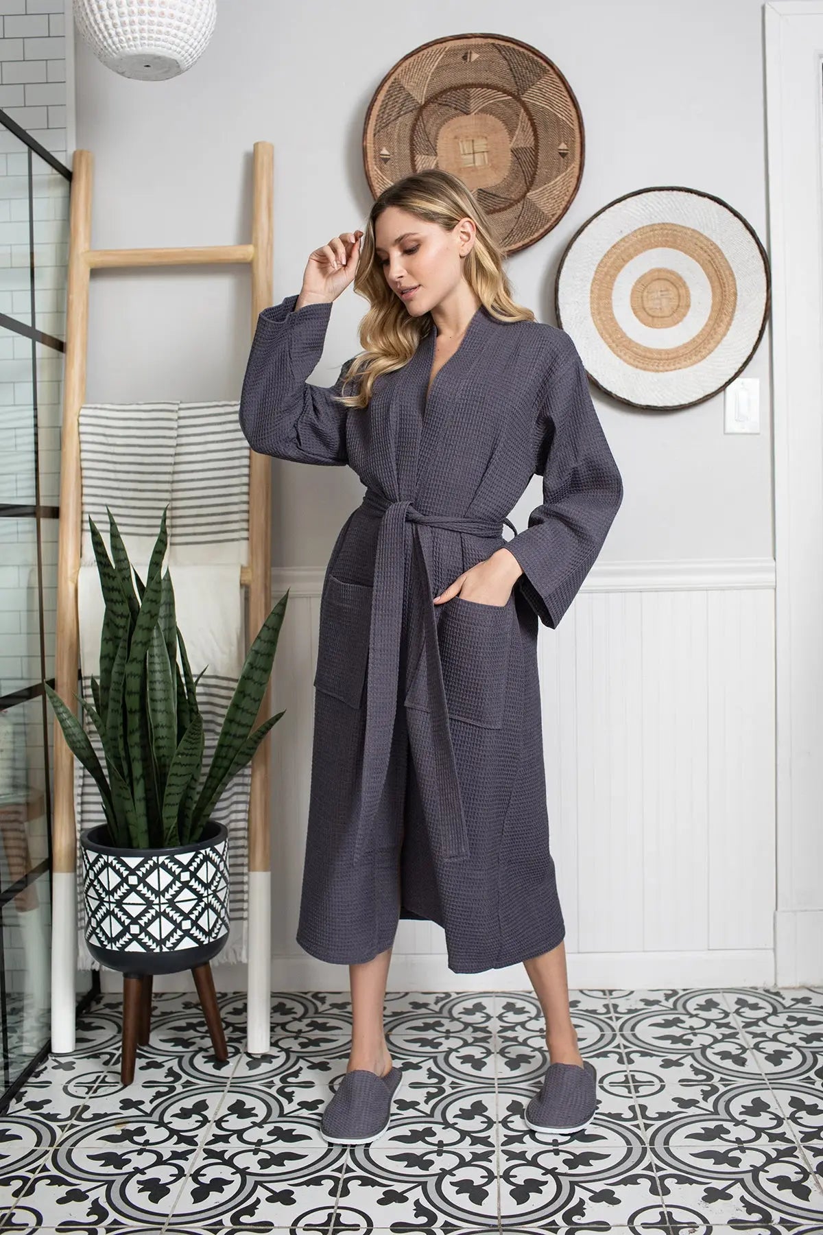 Womens Waffle Robe: Lightweight, Quick-Dry Spa Comfort