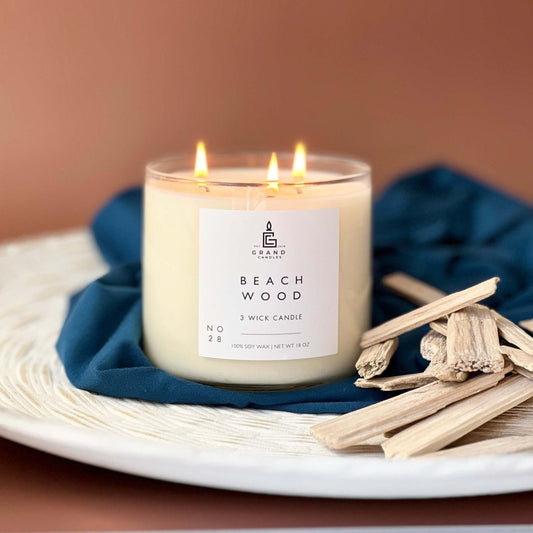 Beachwood Soy Candle – Earthy Coastal Breeze
