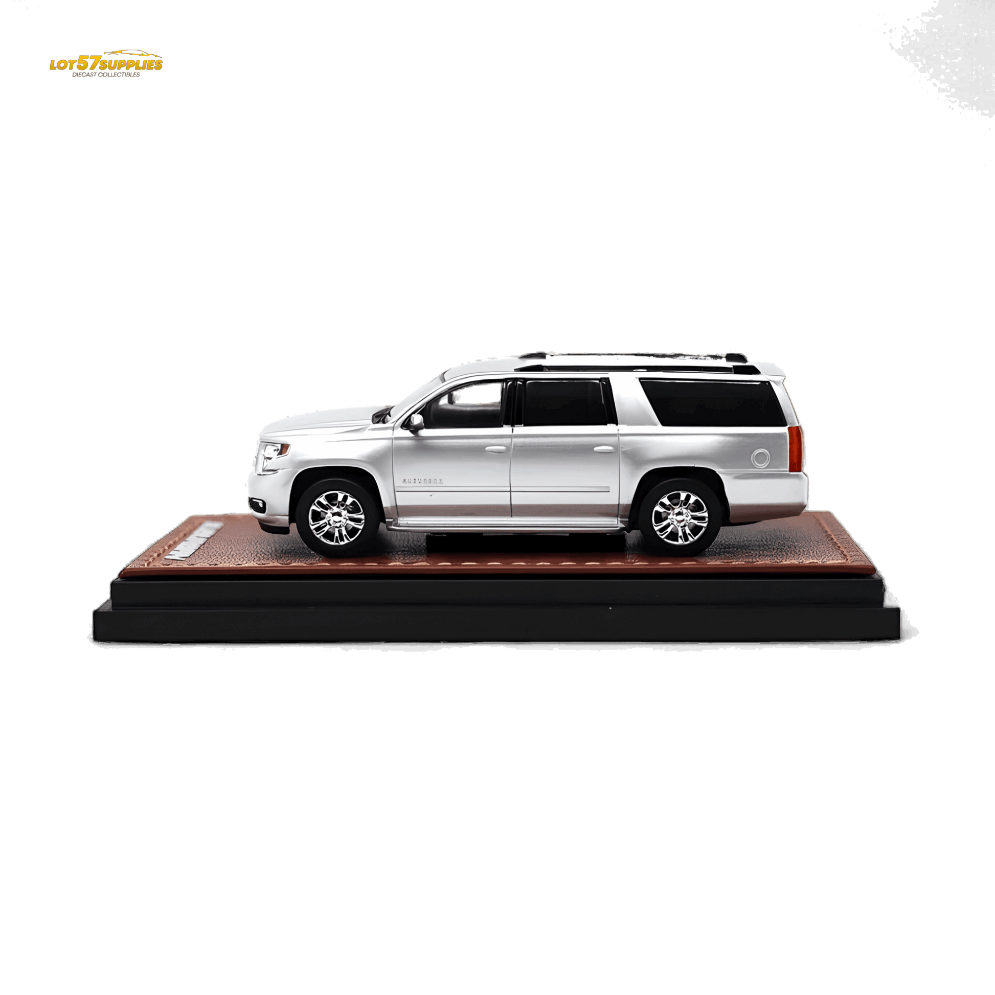 GOC Chevrolet Suburban 2015 - Silver 1:64