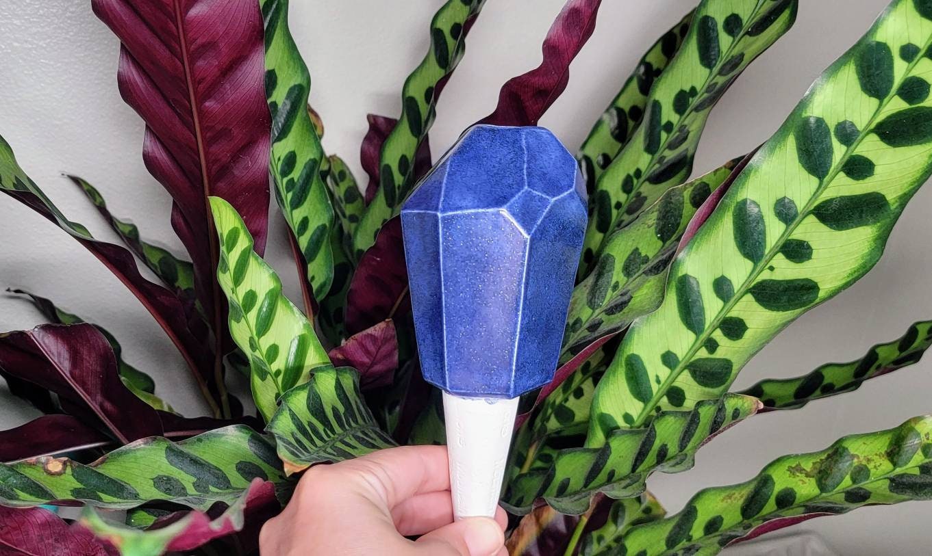 Large Diamond Crystal Plant Watering Spike – Self-Watering Tool with Glaze Finish