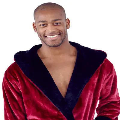 Men's Plush Hooded Robe: Ultra-Soft Comfort & Warmth