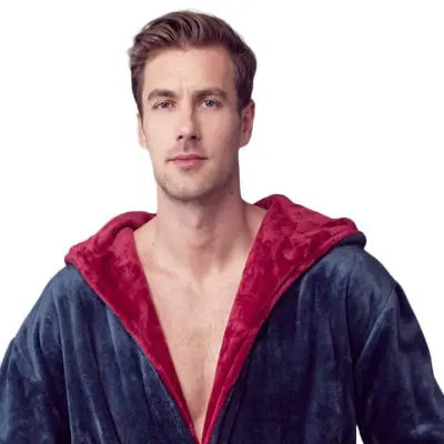 Men's Plush Hooded Robe: Ultra-Soft Comfort & Warmth