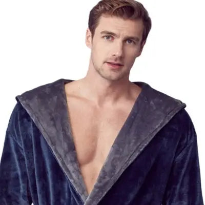 Men's Plush Hooded Robe: Ultra-Soft Comfort & Warmth