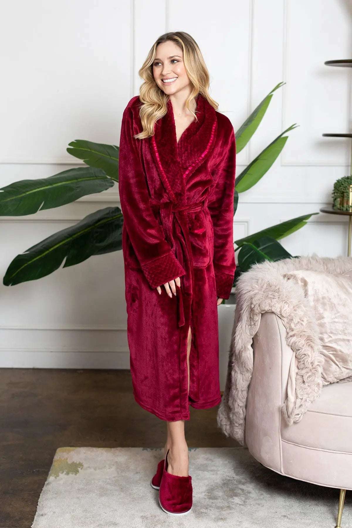 Women's Ultra Soft Plush Bathrobe | Cozy Loungewear