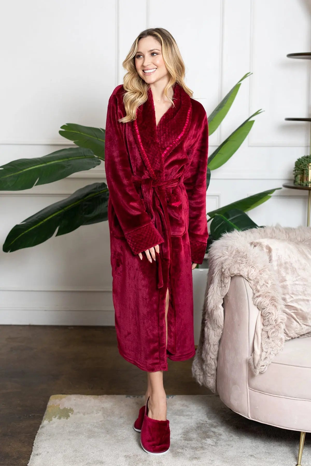 Women's Ultra Soft Plush Bathrobe | Cozy Loungewear
