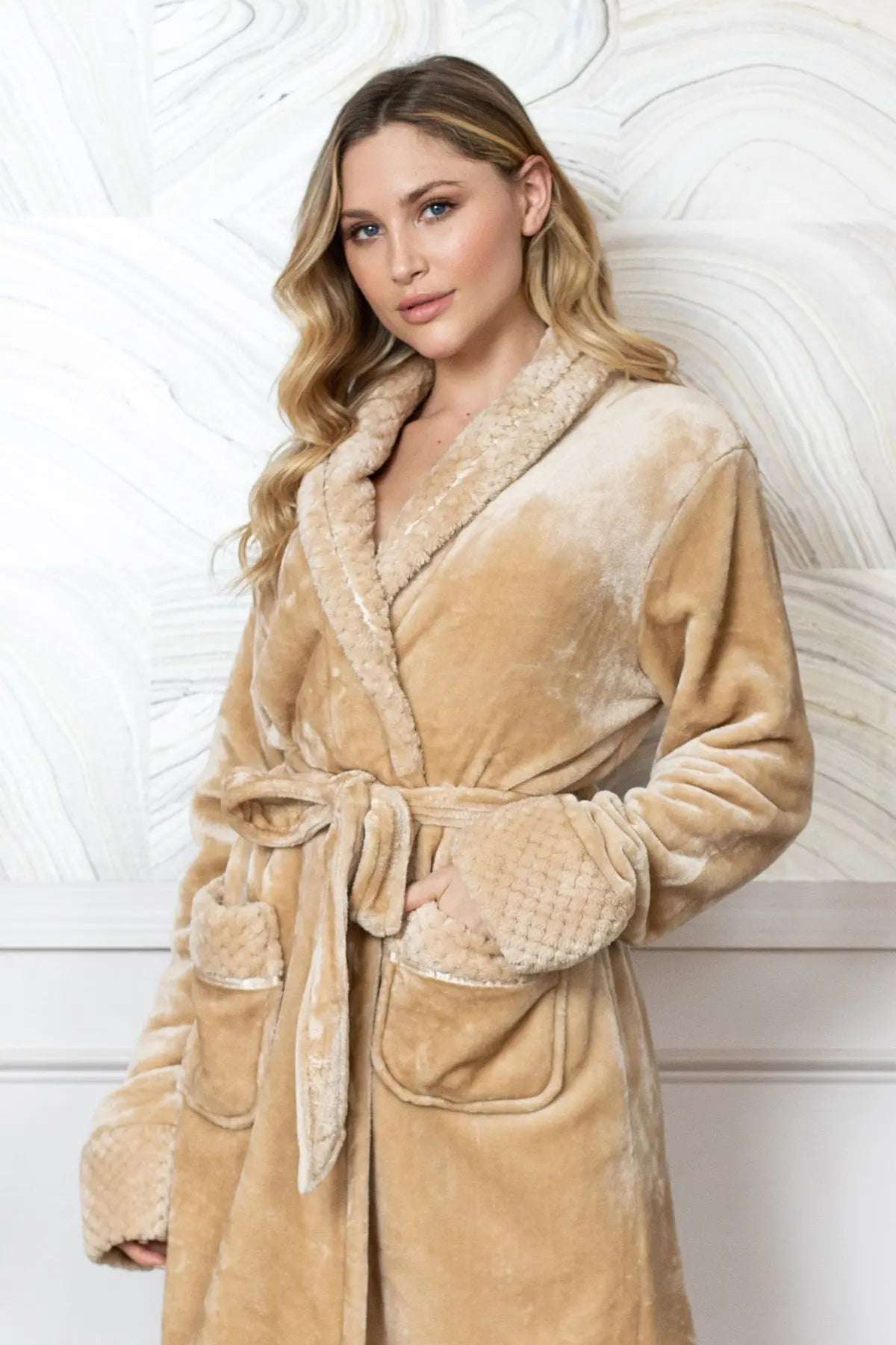 Women's Ultra Soft Plush Bathrobe | Cozy Loungewear