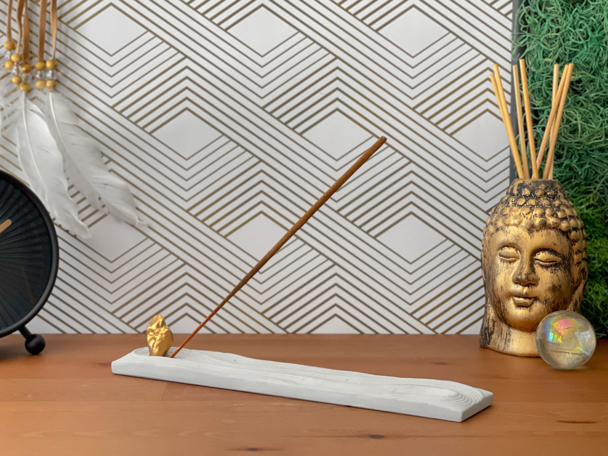 Wave Concrete Incense Holder – Handmade Modern Minimalist Burner