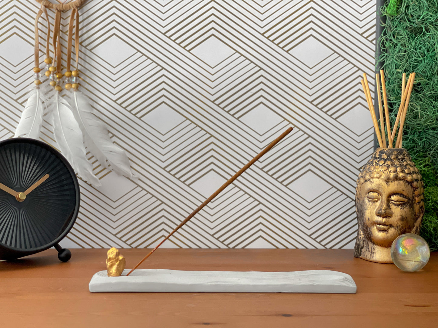 Wave Concrete Incense Holder – Handmade Modern Minimalist Burner