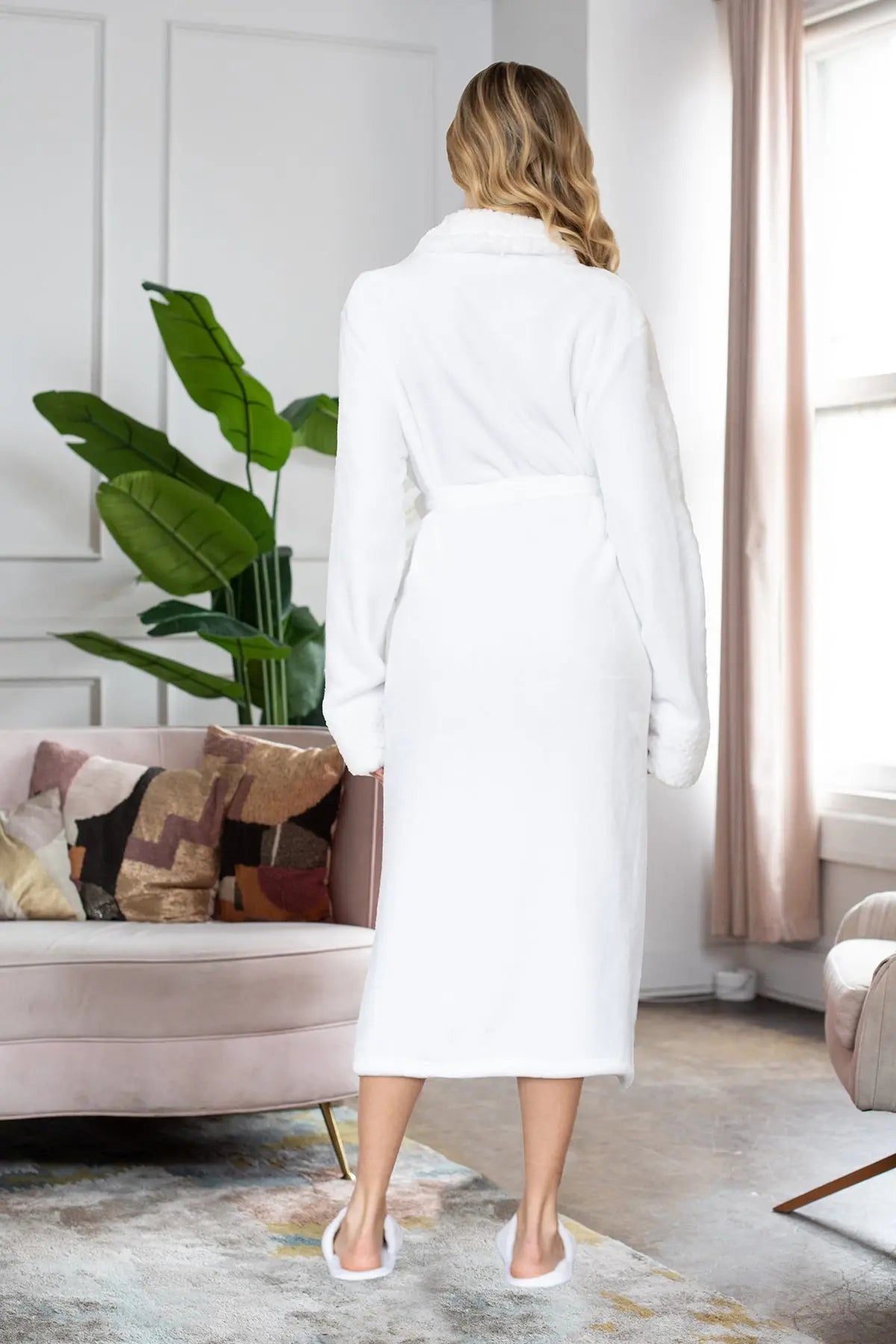 Women's Ultra Soft Plush Bathrobe | Cozy Loungewear
