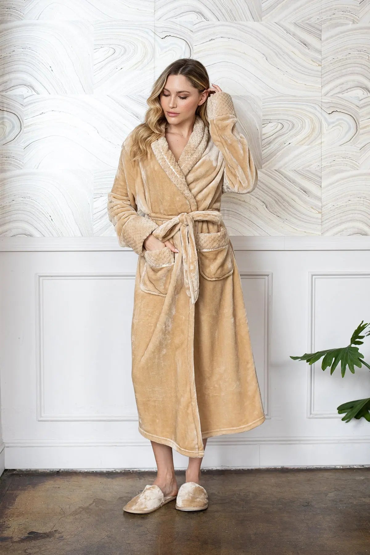Women's Ultra Soft Plush Bathrobe | Cozy Loungewear